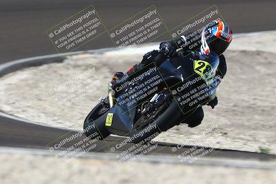 media/Oct-12-2025-CRA (Sun) [[e621380112]]/Races/Race 4/